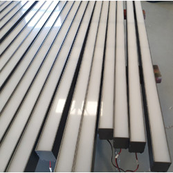 Φωτιστικό Ράβδος/Γραμμικό σε όλες τις διαστάσεις Φωτιστικό Ράβδος/Γραμμικό σε όλες τις διαστάσεις